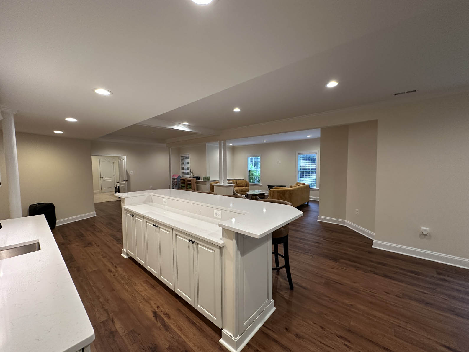 Belmont Country Club 9 wet bar in a basement